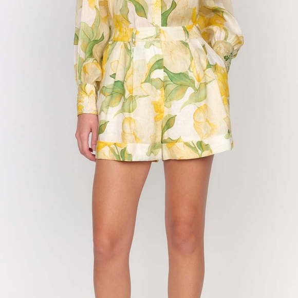 CHRISTY LYNN Lola Short Blue Floral SZ 4 - Picture 2 of 5